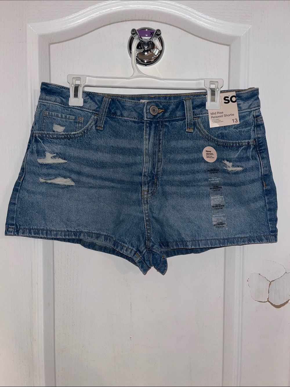 NWT SO Blue Distressed Mid-Rise relaxed shortie, size 13